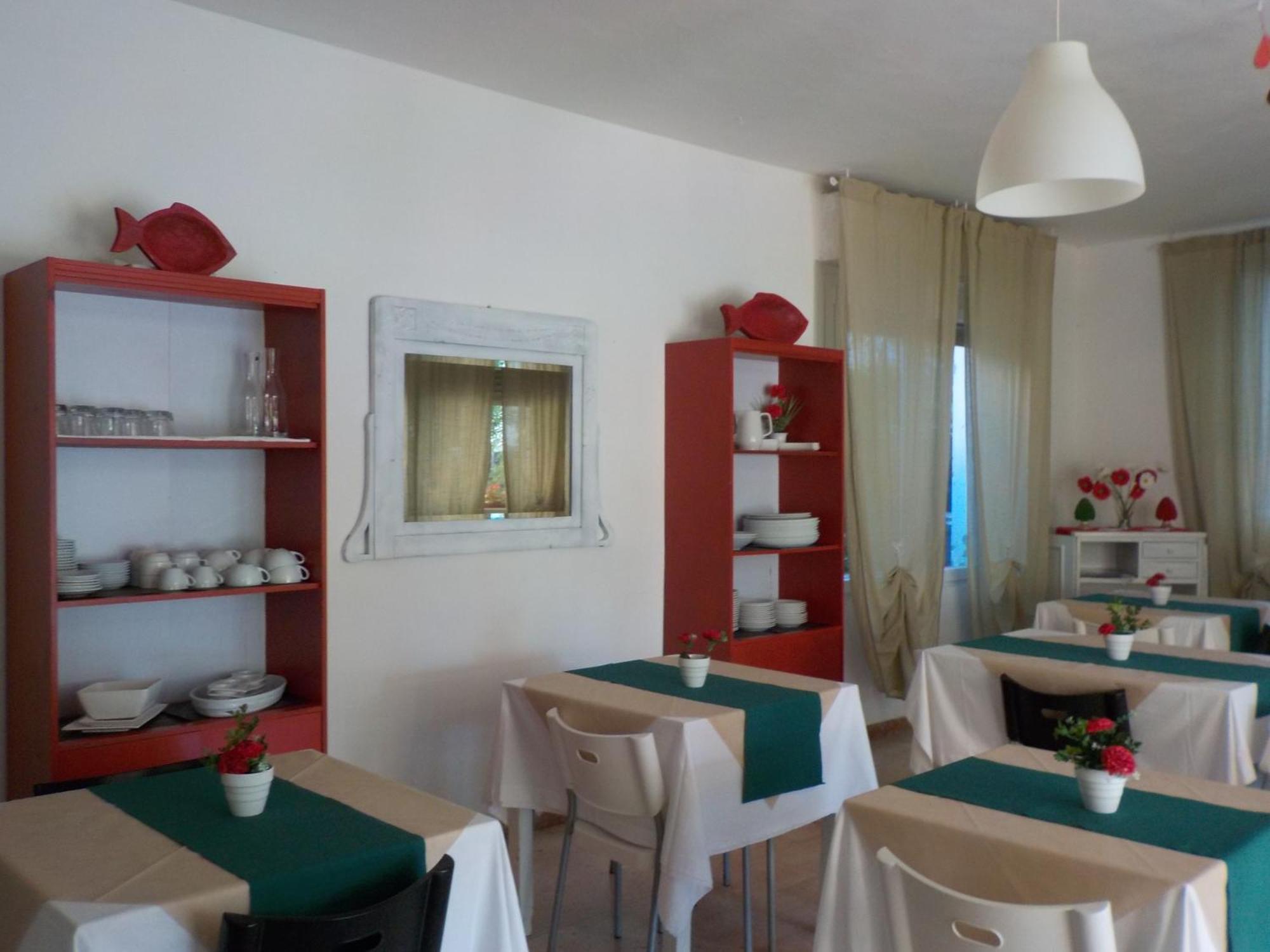 Hotel Migani Ρίμινι Εξωτερικό φωτογραφία