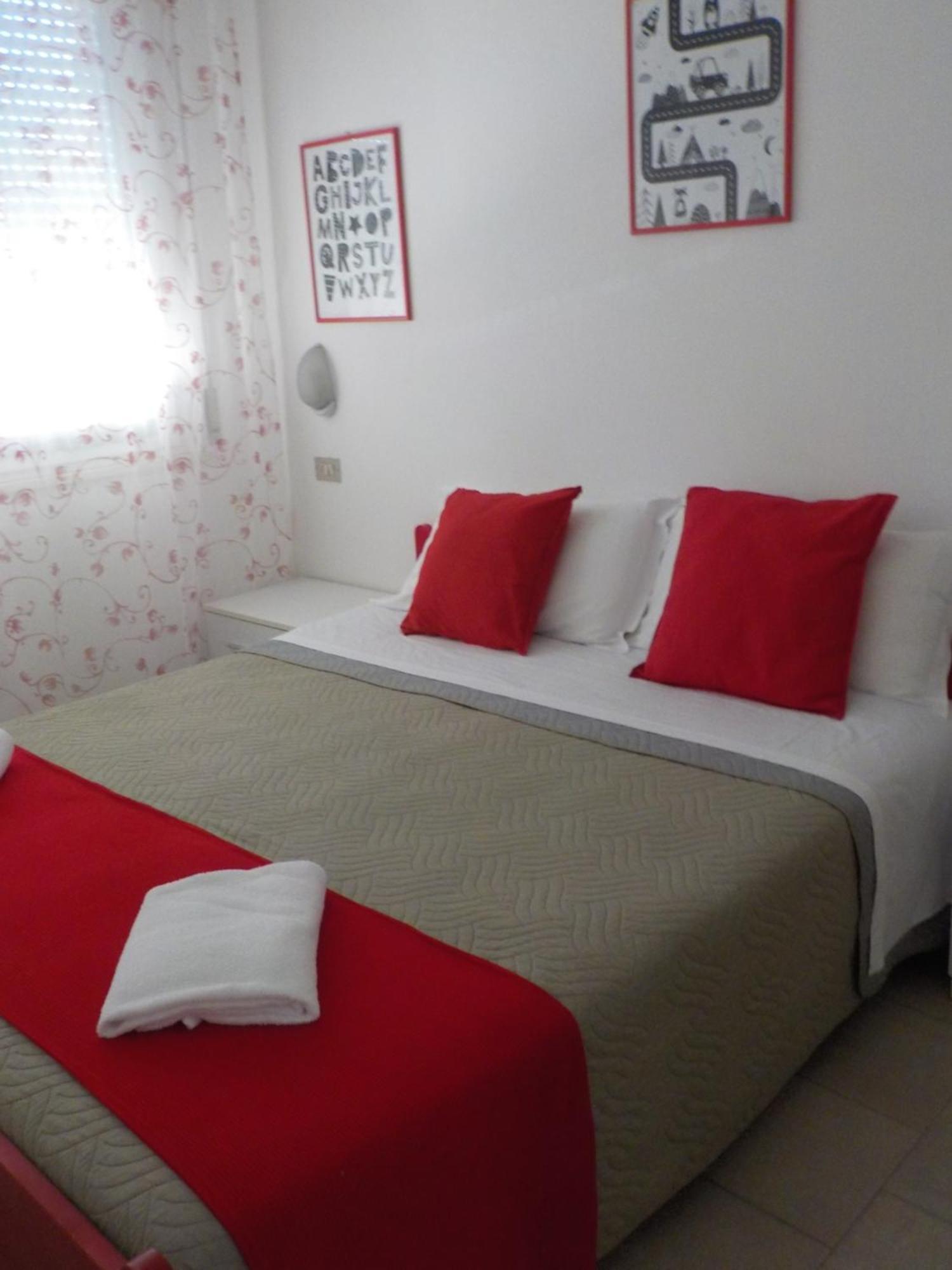 Hotel Migani Ρίμινι Εξωτερικό φωτογραφία